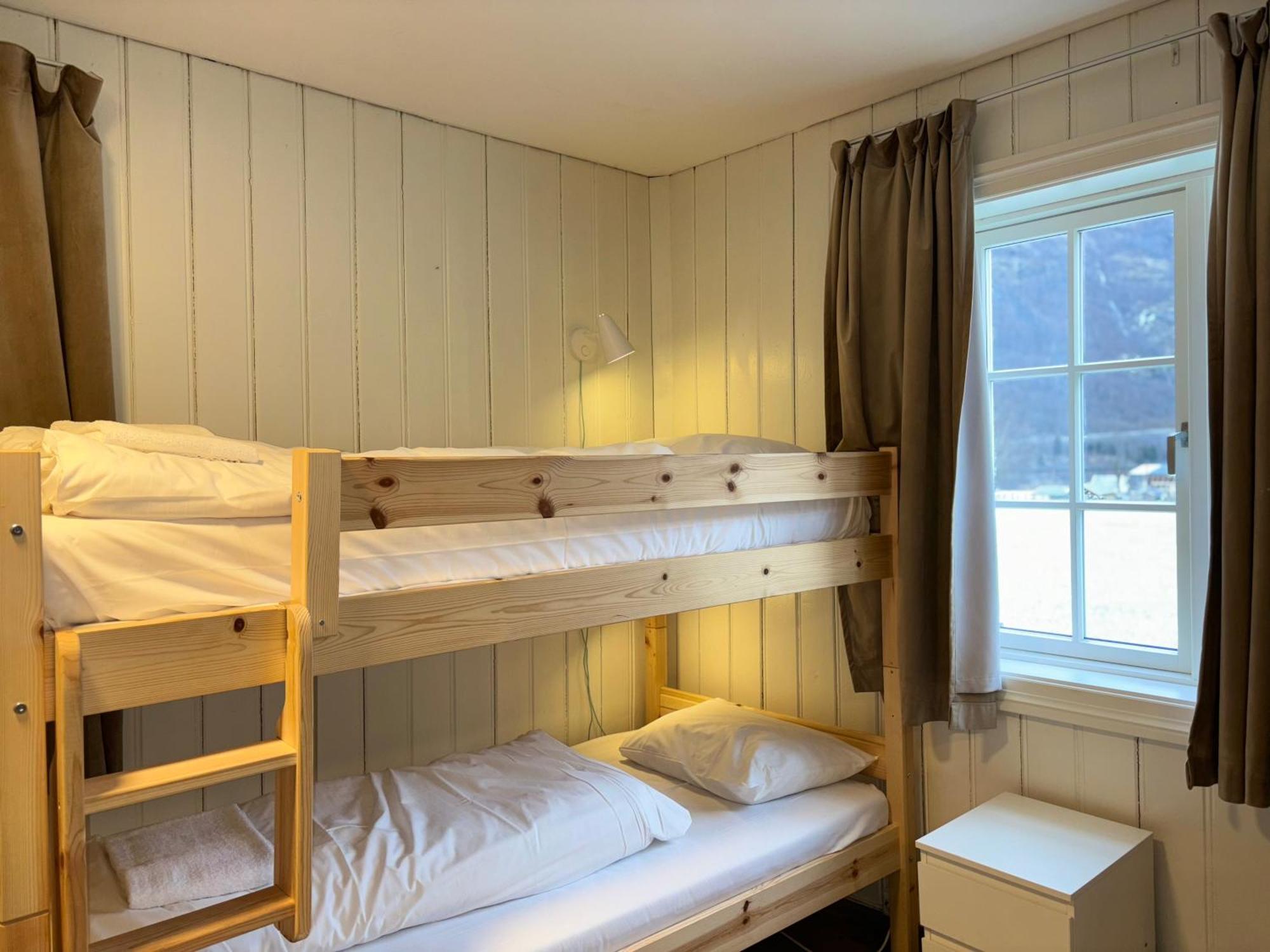 Brekke Gard Hostel Флом Екстер'єр фото